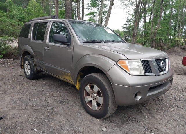 2005 NISSAN Pathfinder