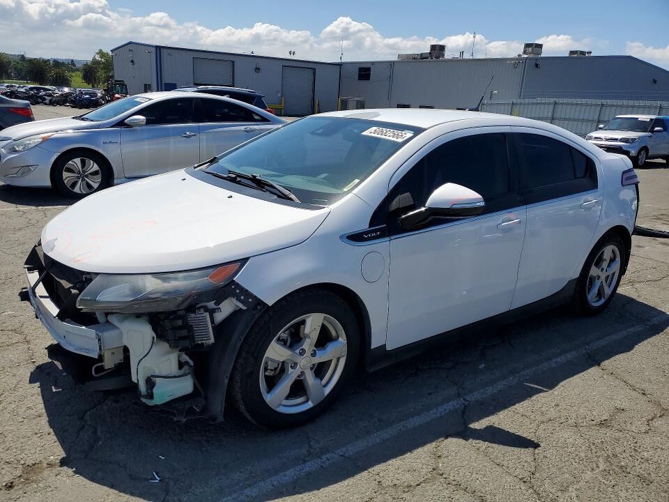 2013 CHEVROLET Volt