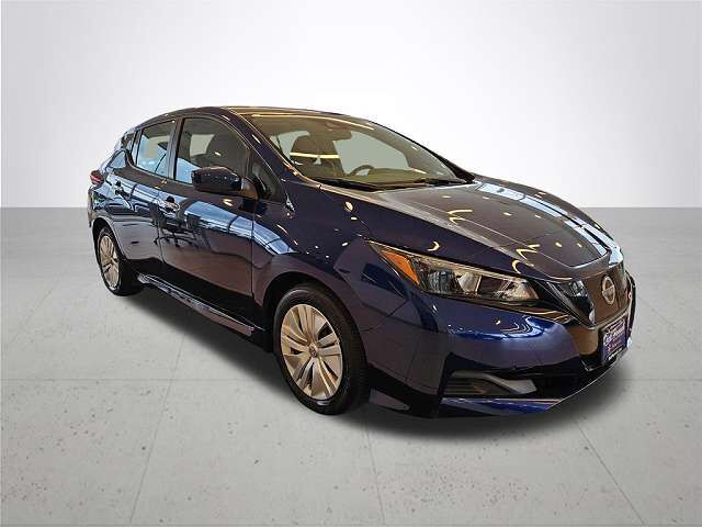 2024 NISSAN Leaf