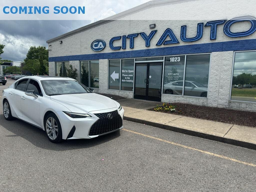 2023 LEXUS IS