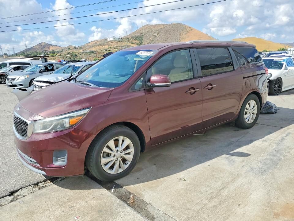 2016 KIA Sedona