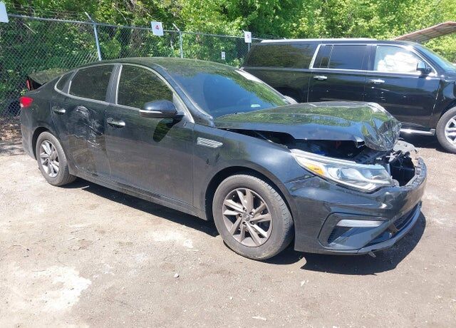 2019 KIA Optima
