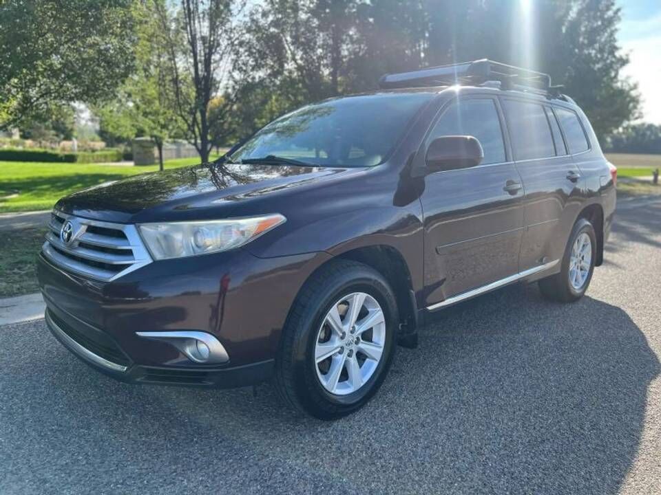 2011 TOYOTA Highlander