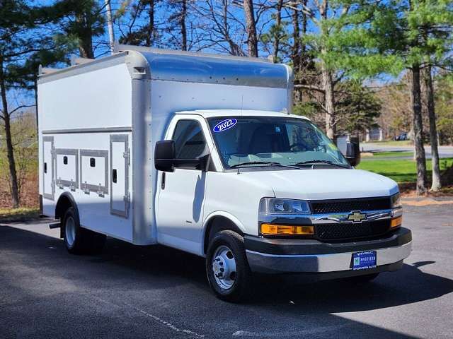 2022 CHEVROLET Express