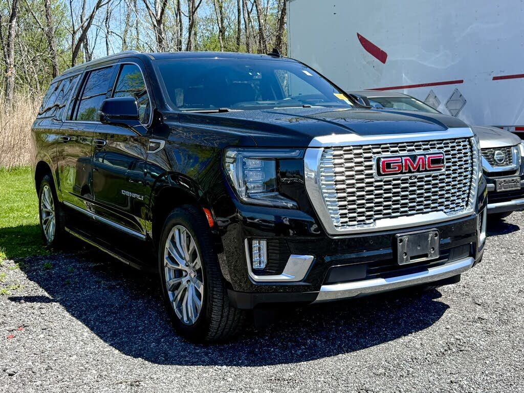 2023 GMC Yukon XL