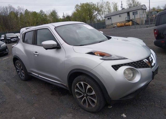 2016 NISSAN Juke