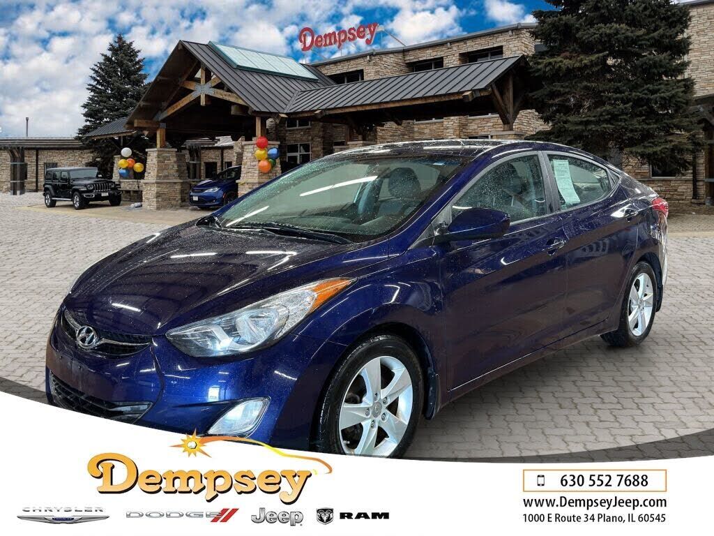 2013 HYUNDAI Elantra
