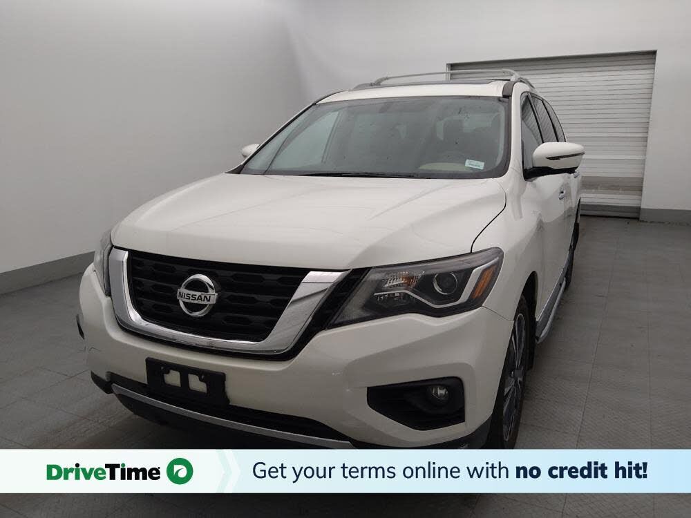 2017 NISSAN Pathfinder