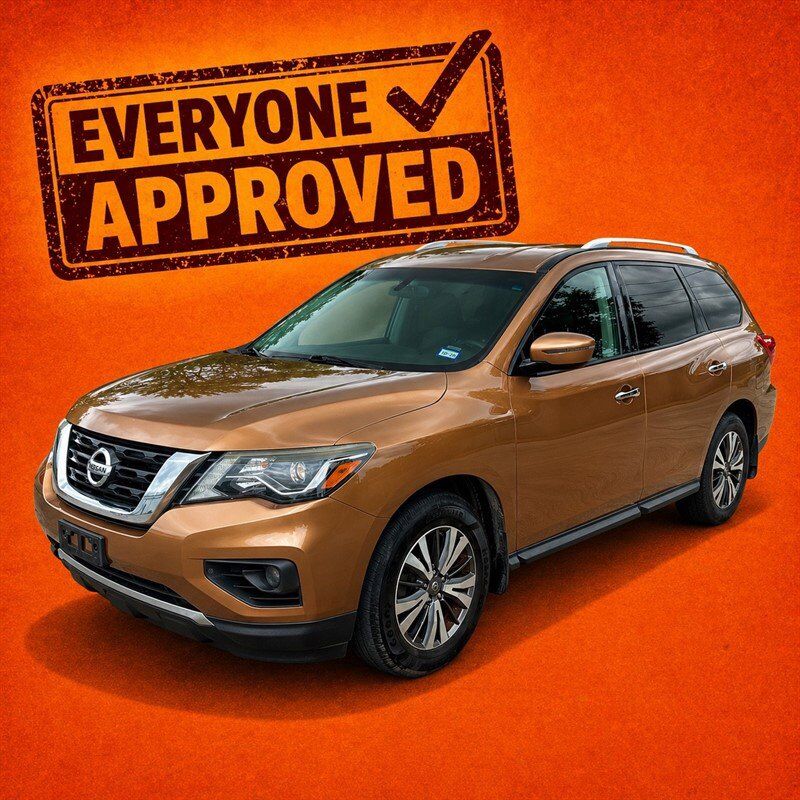 2017 NISSAN Pathfinder
