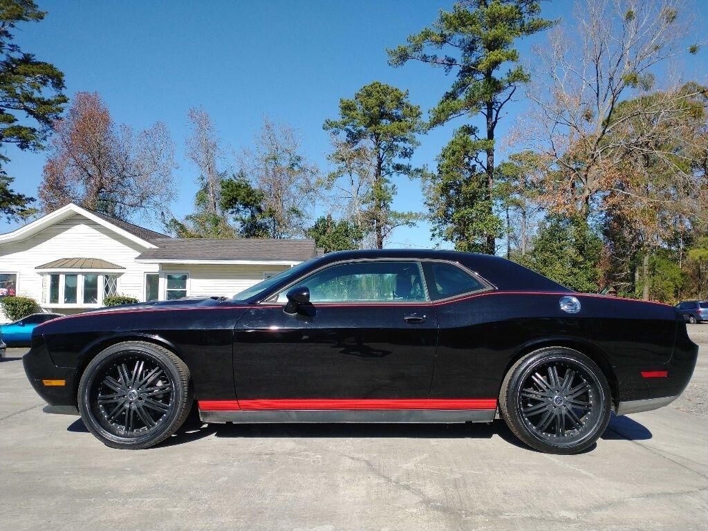 2012 DODGE Challenger