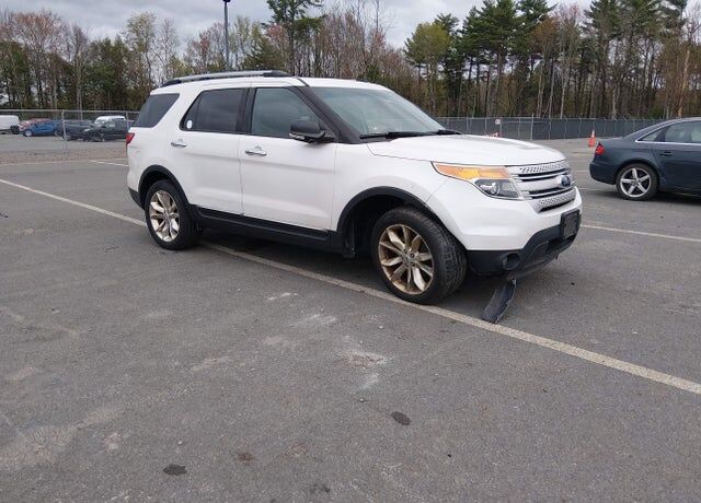 2014 FORD Explorer