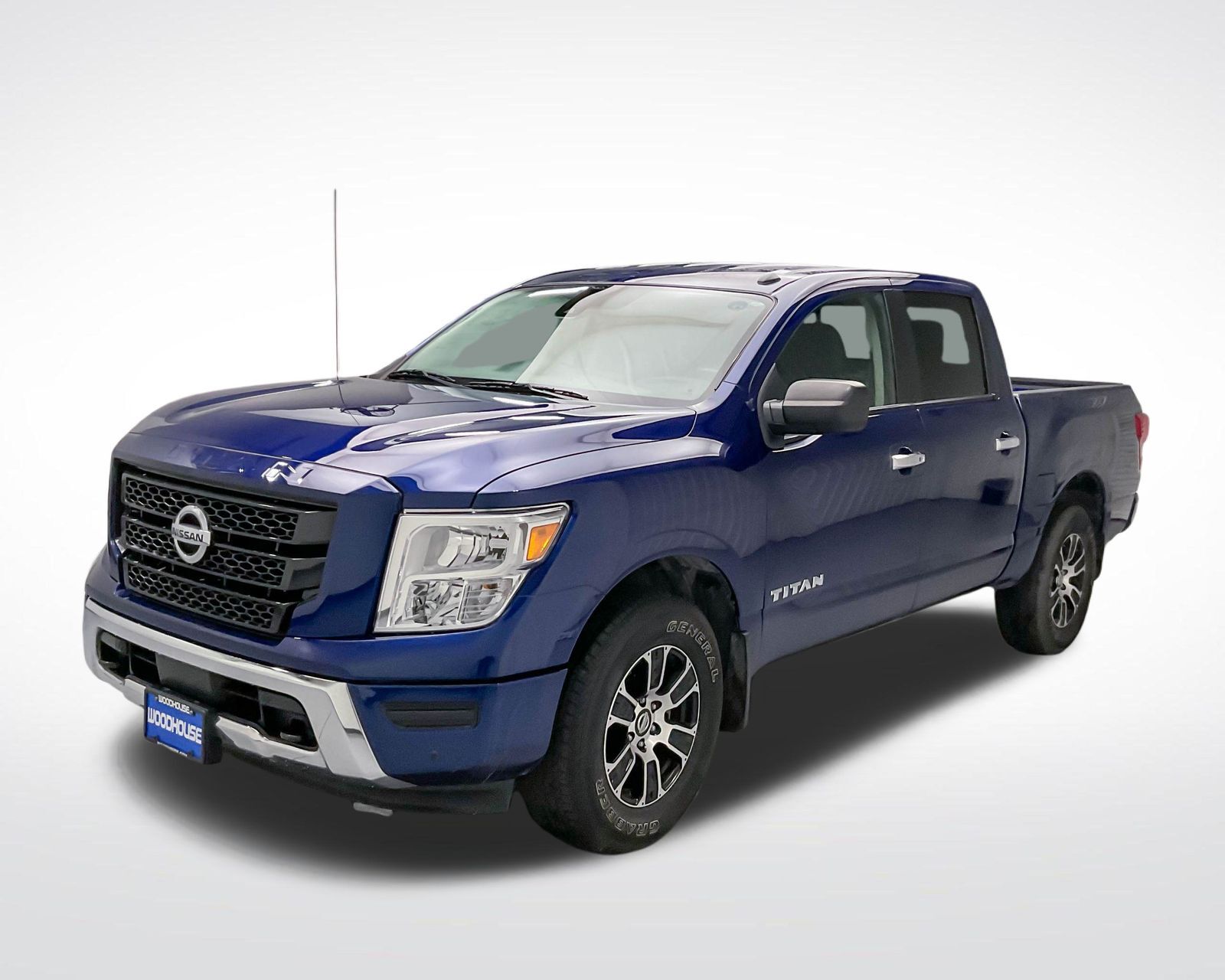 2021 NISSAN Titan
