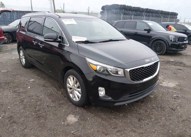 2015 KIA Sedona
