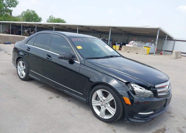 2011 MERCEDES-BENZ C-Class