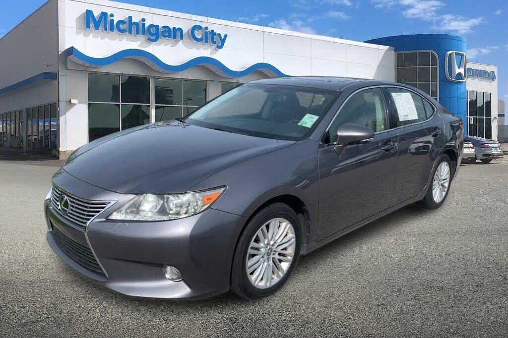 2013 LEXUS ES