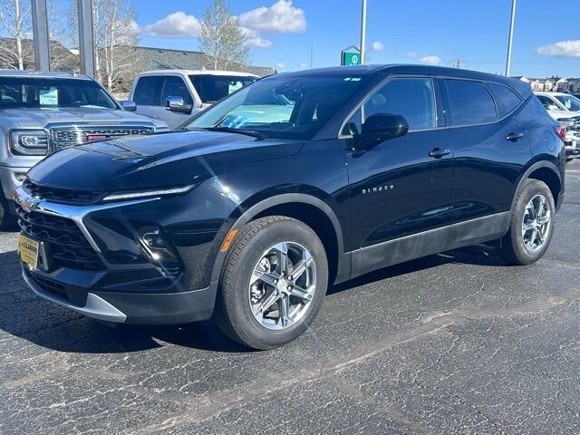 2025 CHEVROLET Blazer