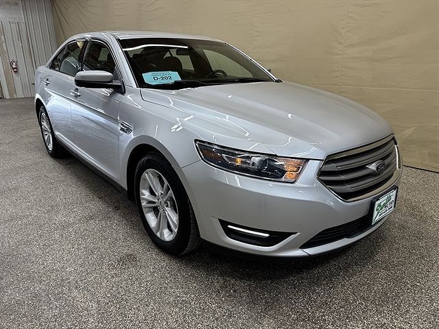 2019 FORD Taurus