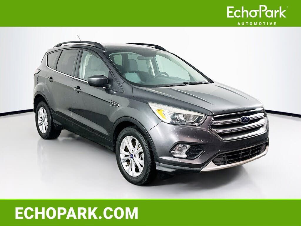2017 FORD Escape