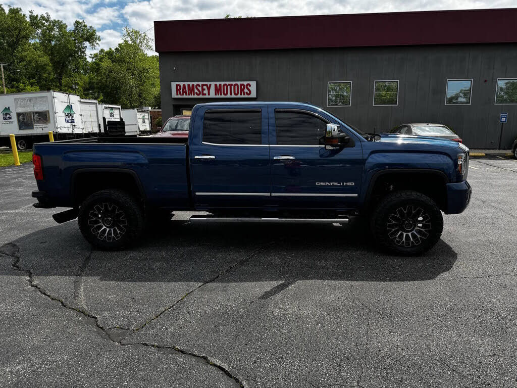 2016 GMC Sierra
