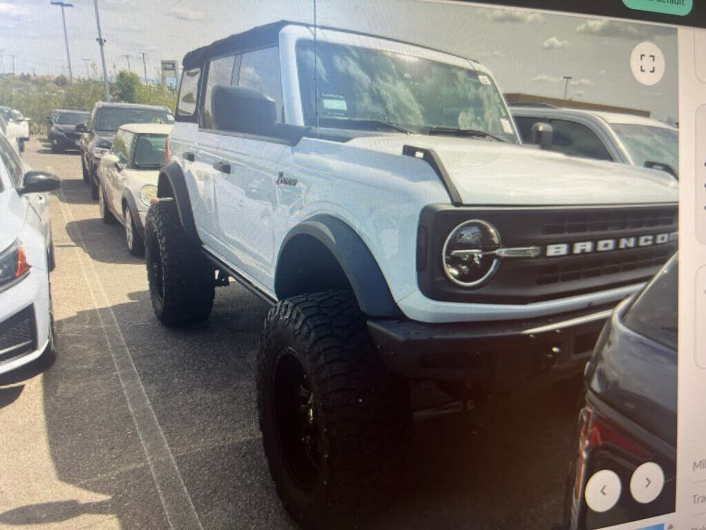 2023 FORD Bronco