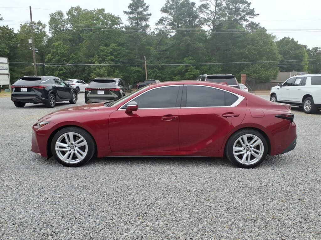 2023 LEXUS IS