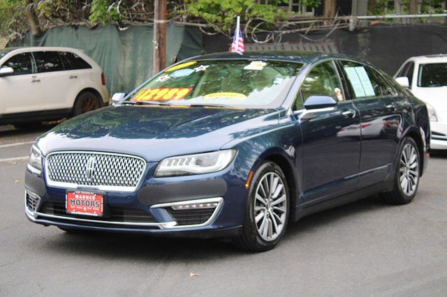 2017 LINCOLN MKZ