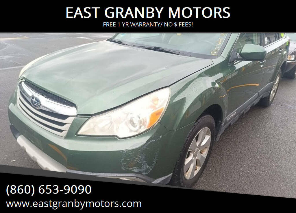 2011 SUBARU Outback