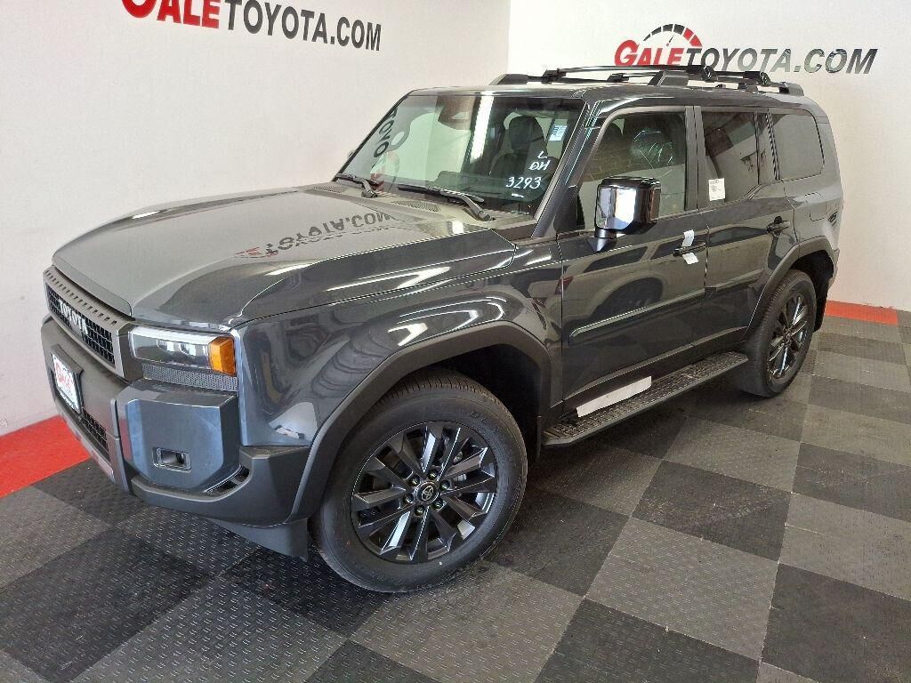 2026 TOYOTA Land Cruiser