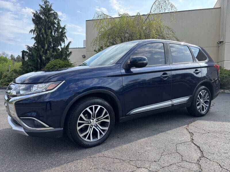 2017 MITSUBISHI Outlander