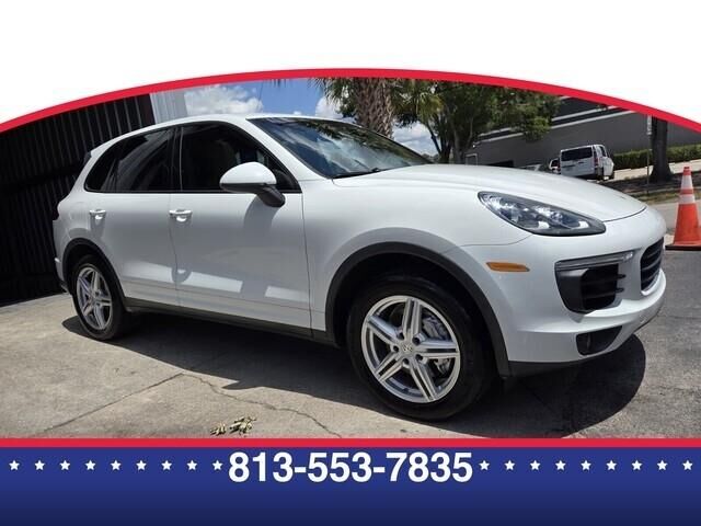 2017 PORSCHE Cayenne