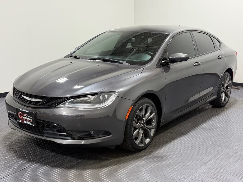 2015 CHRYSLER 200