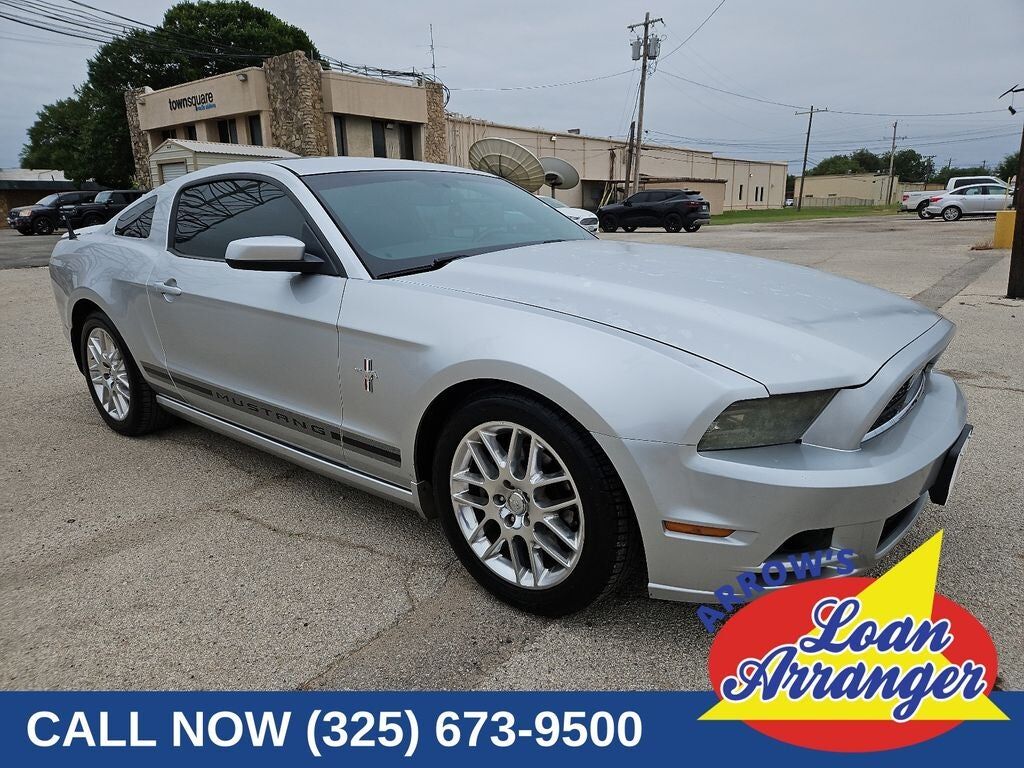 2014 FORD Mustang