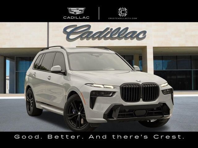 2023 BMW X7