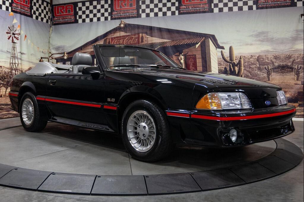 1987 FORD Mustang
