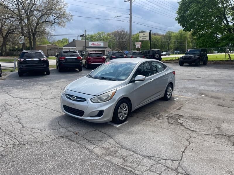 2016 HYUNDAI Accent