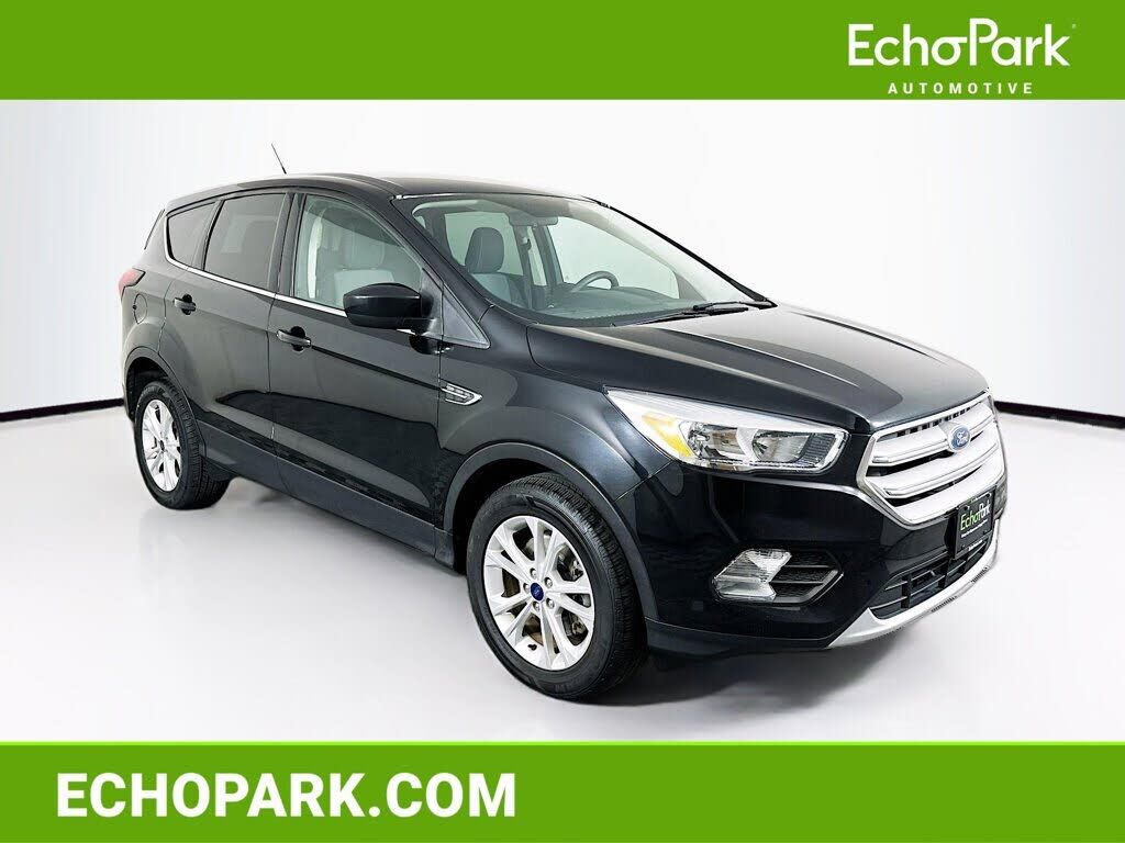 2019 FORD Escape