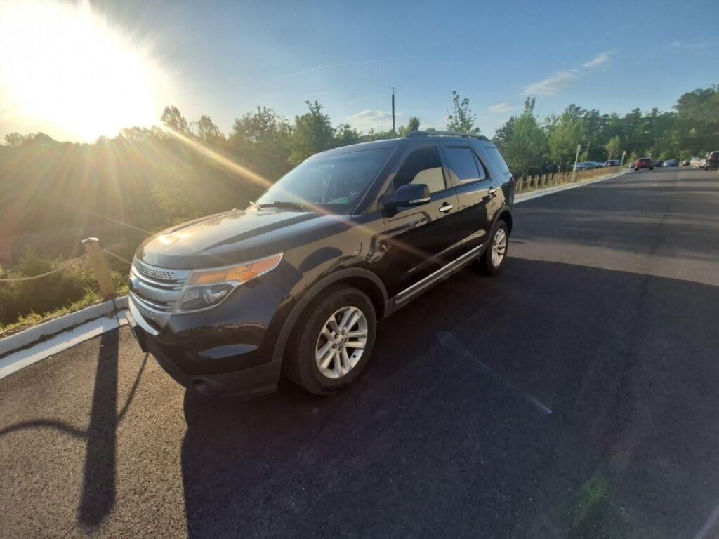 2014 FORD Explorer