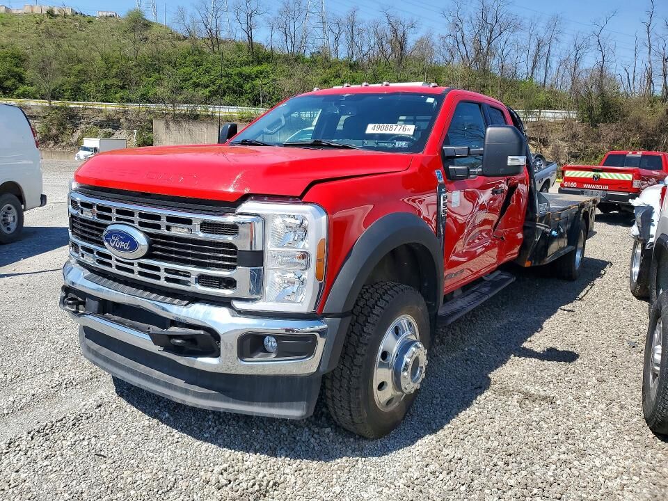 2023 FORD F-550