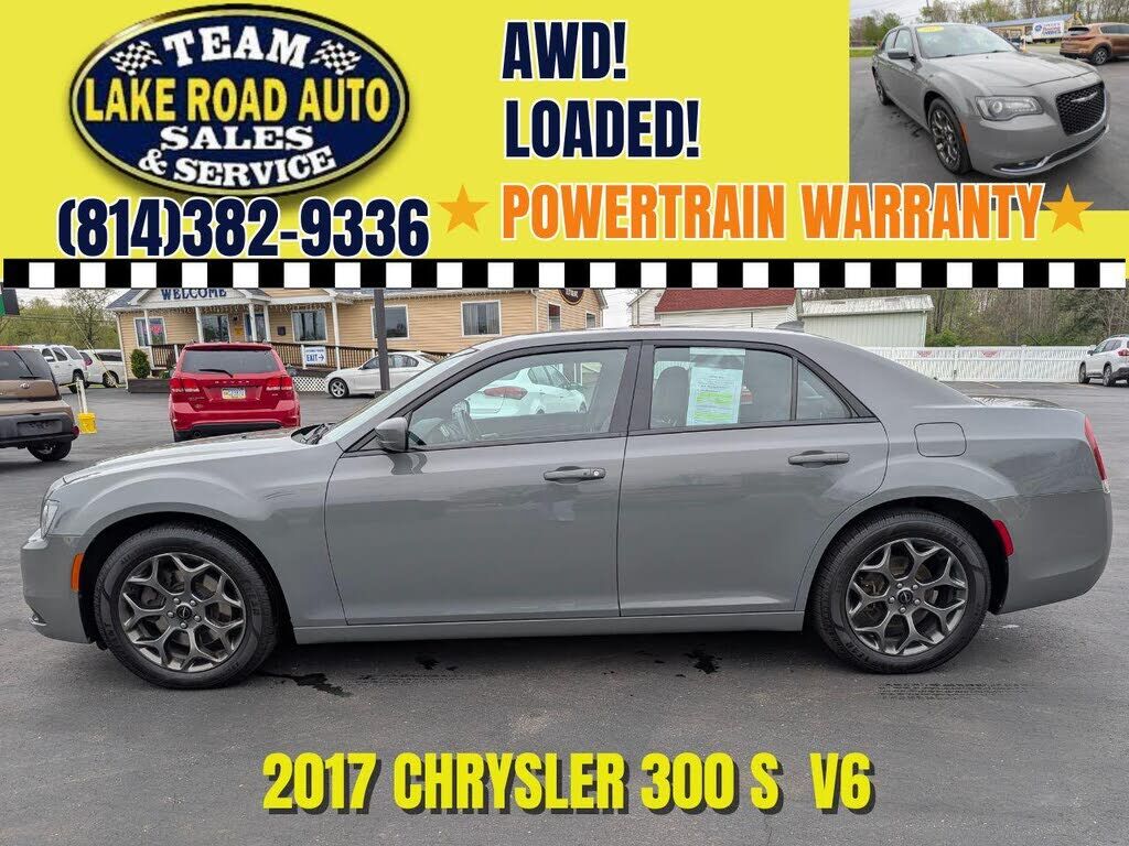 2017 CHRYSLER 300