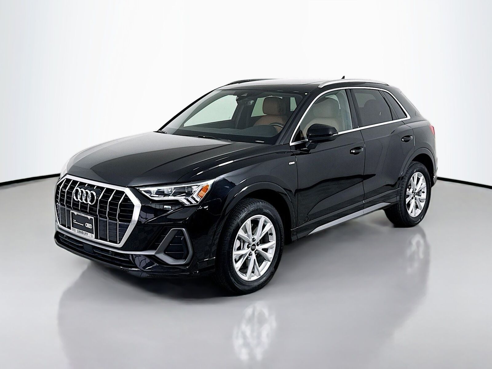 2023 AUDI Q3
