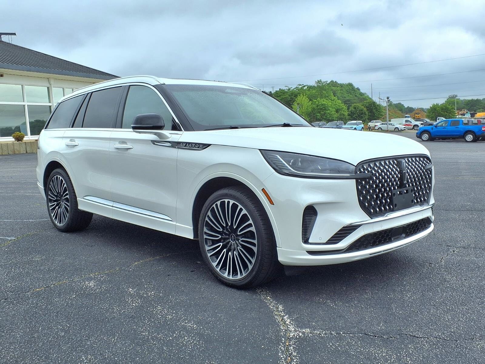 2025 LINCOLN Aviator