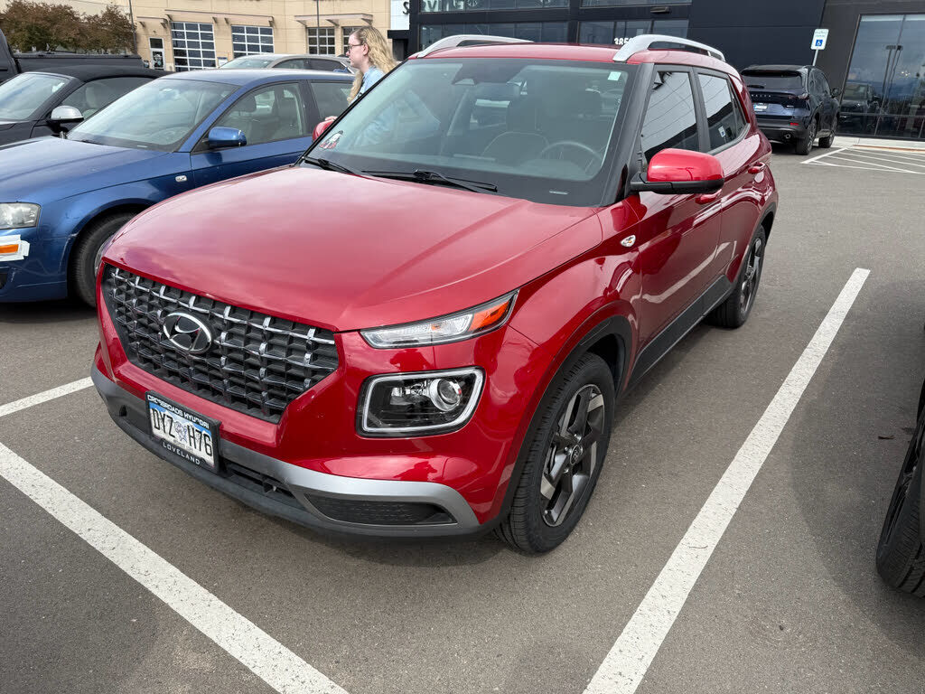2023 HYUNDAI Venue