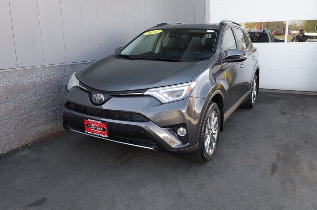 2017 TOYOTA RAV4