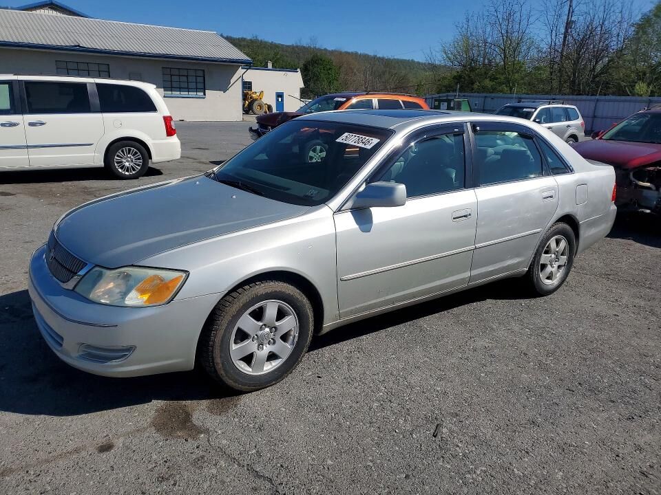 2002 TOYOTA Avalon