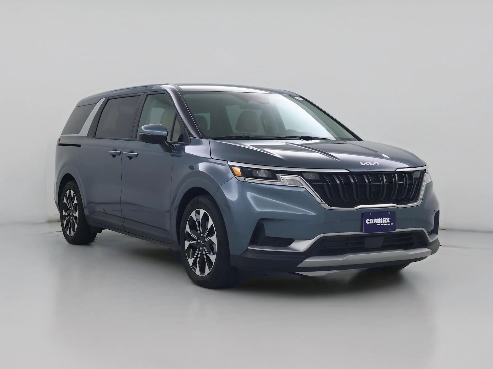 2024 KIA Carnival