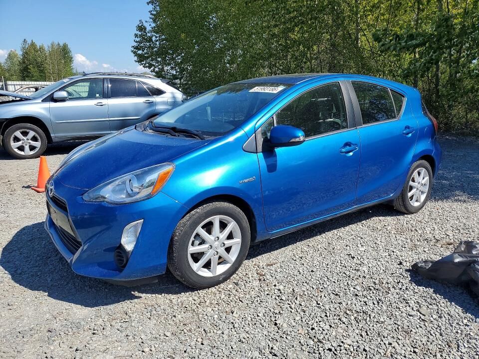 2015 TOYOTA Prius