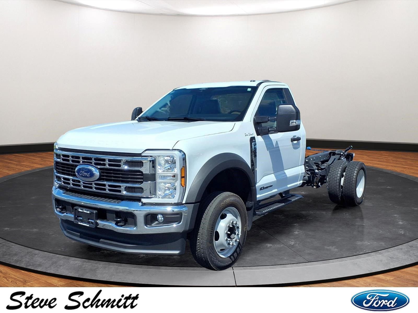 2025 FORD F-550