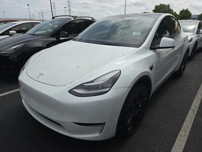 2022 TESLA Model Y