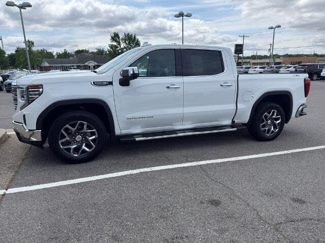 2024 GMC Sierra