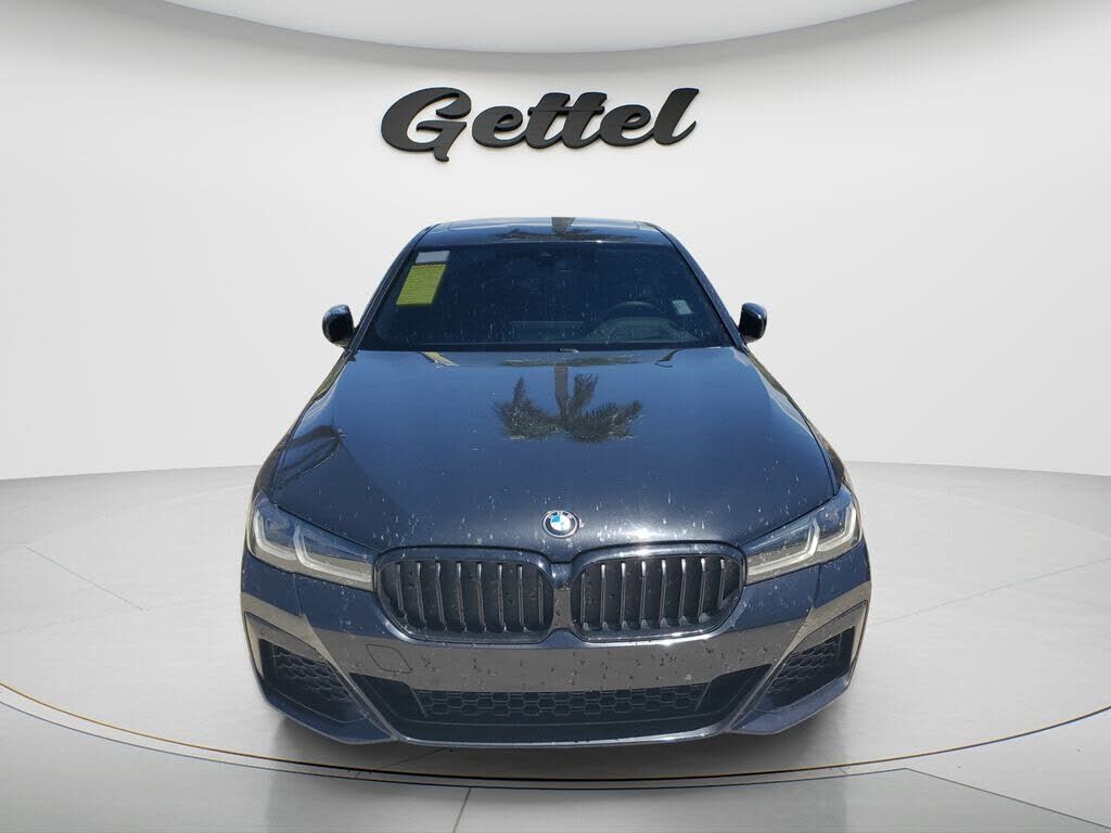 2022 BMW 530i